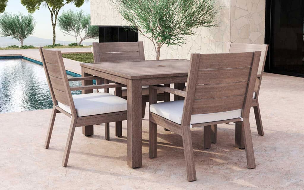 Laguna Dining